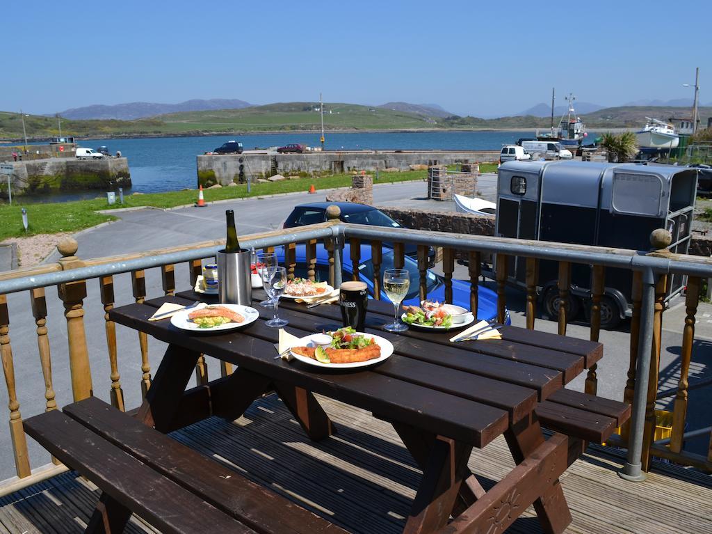 Oliver'S Seafood Bar, Bed & Breakfast Cleggan Extérieur photo